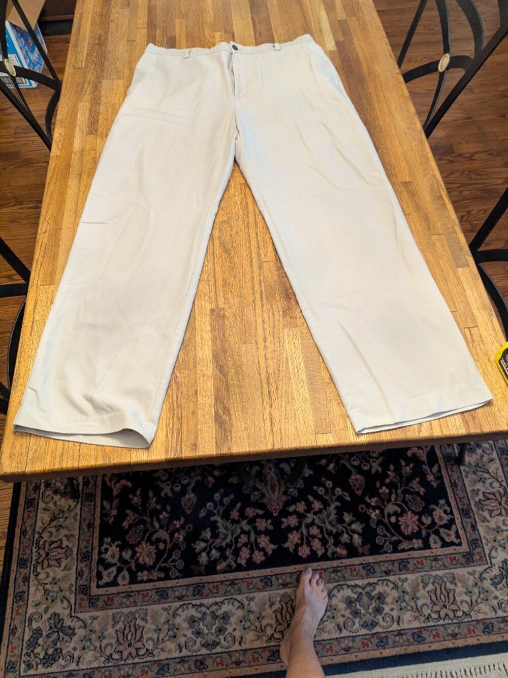 38/34 Khakis Chinos Chaps Men's Pants